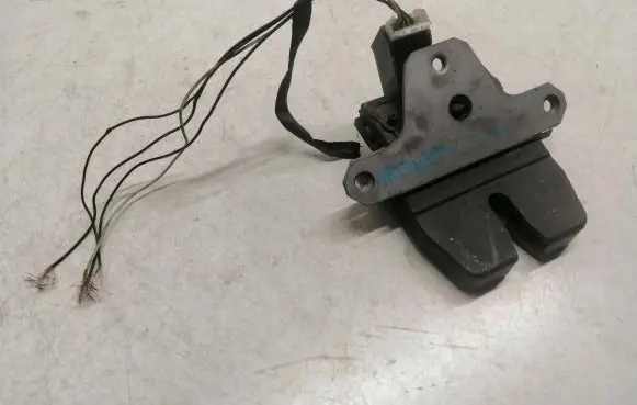 Ford C-MAX I Tailgate/trunk/boot lock/catch/latch 8M51R442A66AC