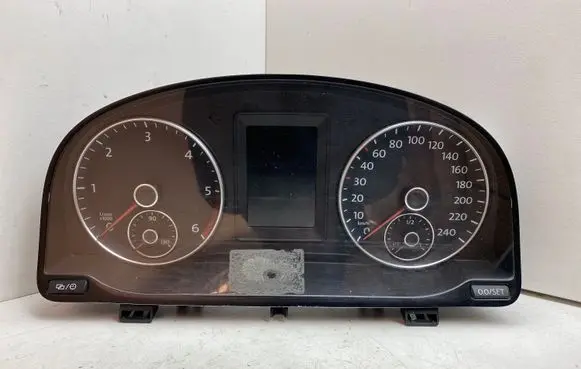 Volkswagen Caddy Speedometer (instrument cluster) 2K0920875L