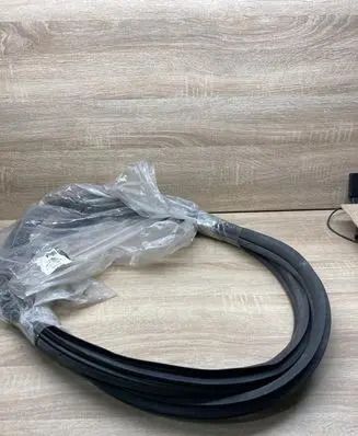 Jaguar X-Type Front door rubber seal C2S42752