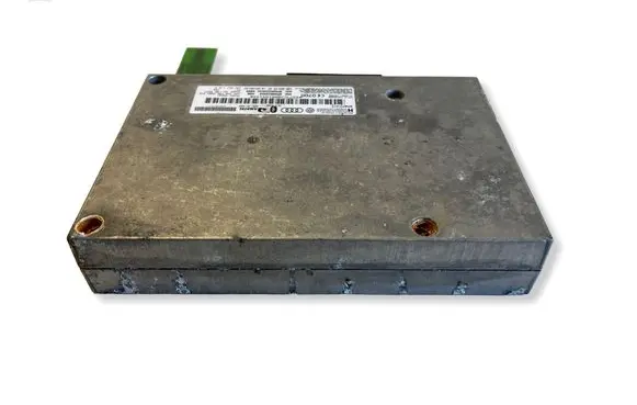 Audi TT TTS Mk2 Bluetooth control unit module 8P0862335S