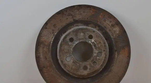 Volkswagen Golf V Front brake disc
