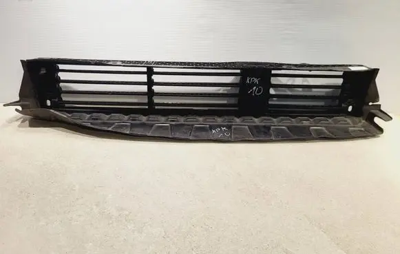 Nissan Qashqai J12 Intercooler air channel guide 214216UA1A 18082023 T87261C
