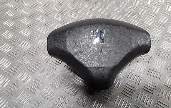 Steering wheel airbag
