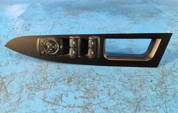 Ford Fusion II Electric window control switch DG9T14540ACW