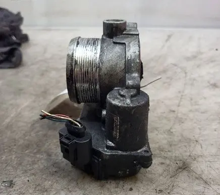 Audi Q7 4L Throttle valve 4E0145950