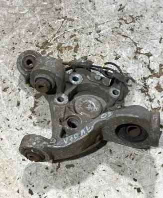 Volvo V70 Rear wheel hub spindle/knuckle 