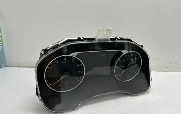 Nissan Qashqai J12 Speedometer (instrument cluster) 6UA5A2IWY