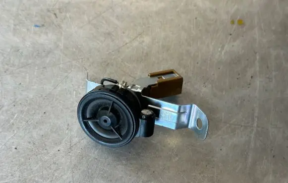 Nissan X-Trail T31 Front door high frequency speaker 28149JG000