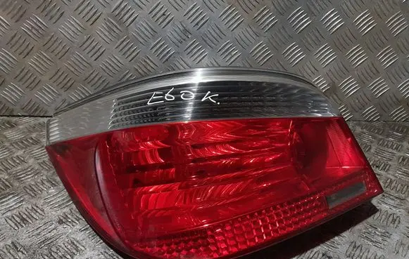 BMW 5 E60 E61 Rear/tail lights 6910767