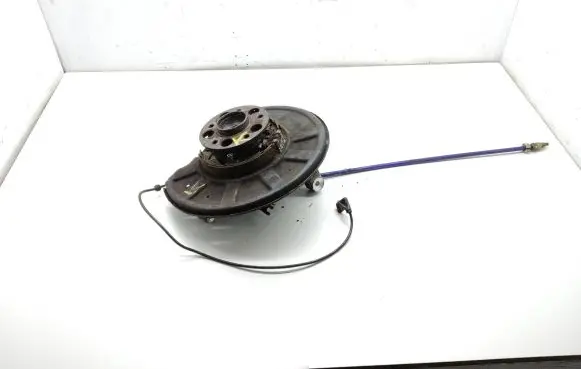 Mercedes-Benz GLK (X204) Rear wheel hub spindle/knuckle 