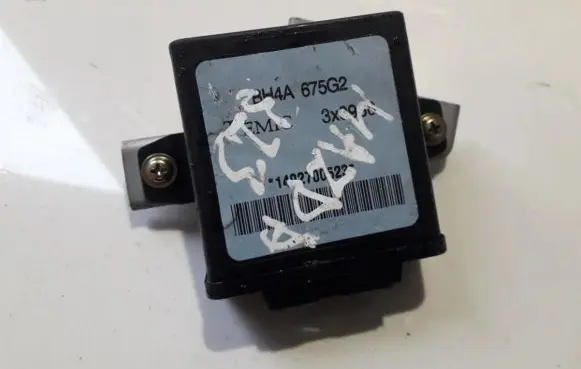 Mazda 323 Immobilizer control unit/module BH4A675G2