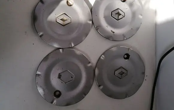Renault Laguna II Original wheel cap