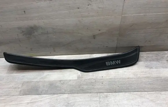 BMW 3 E90 E91 Other sill/pillar trim element 7060284