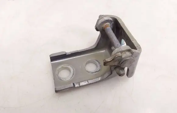 Citroen Berlingo Front door upper hinge 