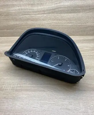 Mercedes-Benz B W245 Speedometer (instrument cluster) 1031098101