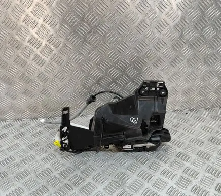 Volvo XC60 Front door lock 31462456