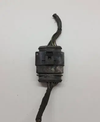 Volkswagen Golf V Headlight/headlamp wiring loom/harness 1J0973737