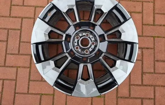 BMW XM R23 light alloy rim 6856021 36116856021