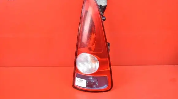 Renault Espace III Rear/tail lights 8200027152