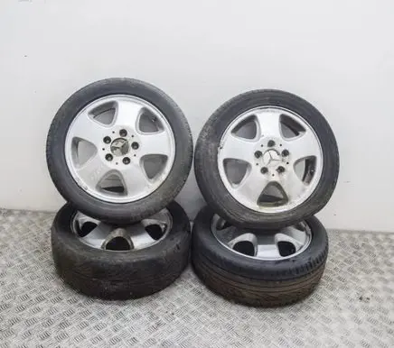 Mercedes-Benz A W168 R15 alloy rim A1684010602