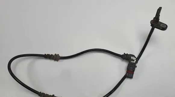 Mercedes-Benz B W245 ABS brake wheel speed sensor A1695401117