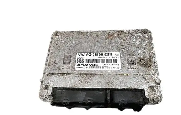 Skoda Octavia Mk2 (1Z) Engine control unit/module 03E906023B