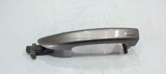 Volkswagen PASSAT B7 Front door exterior handle 3C0837205E