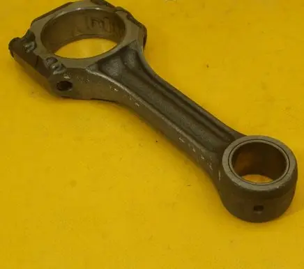 Volkswagen Transporter - Caravelle T4 Connecting rod/conrod 028H