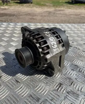 Opel Astra H Generator/alternator 