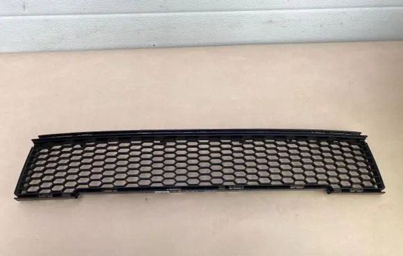 Fiat 500X Front bumper upper radiator grill 735425618