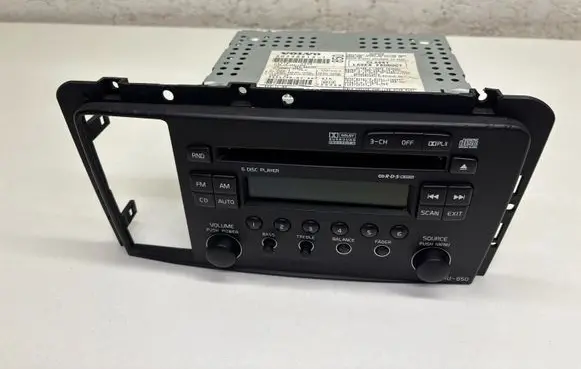 Volvo S60 Radio/CD/DVD/GPS head unit 30745813
