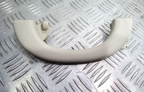 Mercedes-Benz E W211 Rear interior roof grab handle A2118100151