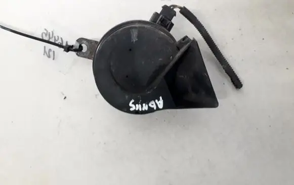 Volkswagen Polo IV 9N3 Horn signal