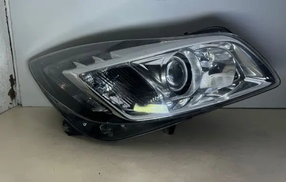Opel Insignia A Headlight/headlamp 13226793 1ZT009631 1ZT00963102