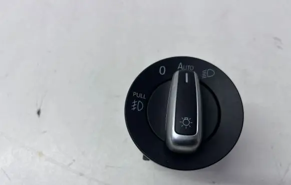Volkswagen PASSAT B8 USA Light switch 3C8941431AB