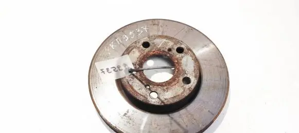 Toyota Auris 150 Front brake disc ventiliuojamas