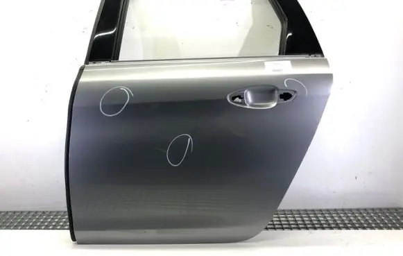 Rear door