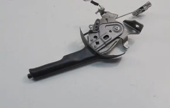 Nissan X-Trail T30 Hand brake release handle 