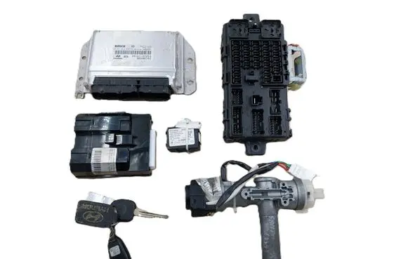 Hyundai Santa Fe Engine ECU kit and lock set 0281011635 3910127253
