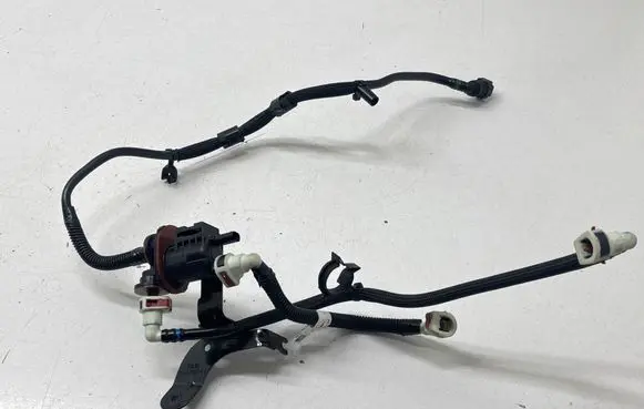 Ford Escape IV Valve vacuum EU5A9G866CE 16G8T10H22