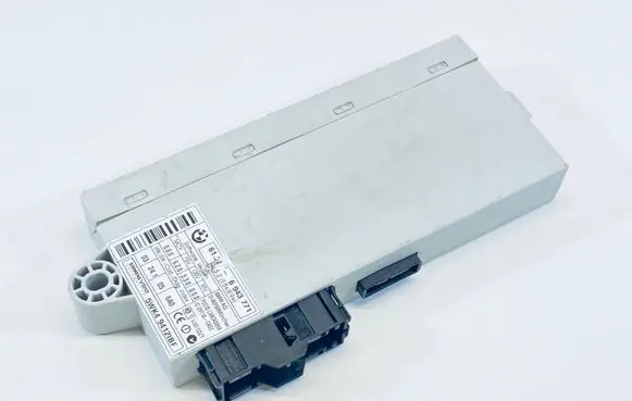 BMW 3 E90 E91 CAS control unit/module 6943771