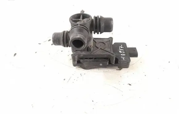 Mercedes-Benz E W213 Other engine bay part 0005003040 0005061300