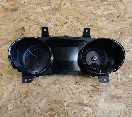 KIA Xceed Speedometer (instrument cluster) 94003CR100