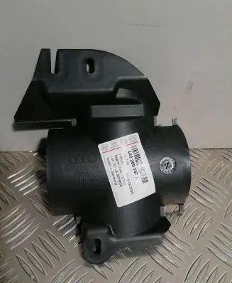 Audi A6 S6 C4 4A Other engine bay part 4A0260197E