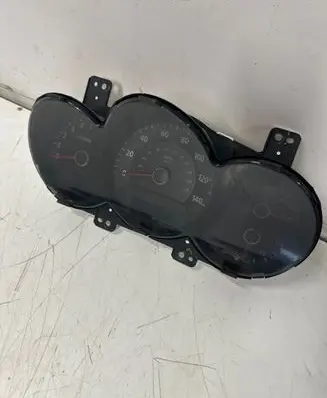 KIA Soul Speedometer (instrument cluster) 94001-2K160