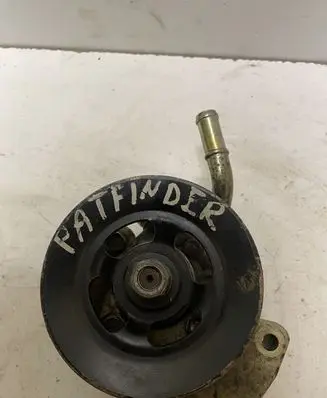Nissan Pathfinder R51 Power steering pump