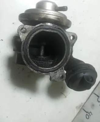 Audi A3 S3 8L EGR valve 038131501E