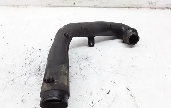 Skoda Octavia Mk2 (1Z) Intercooler hose/pipe 1K0129654AG