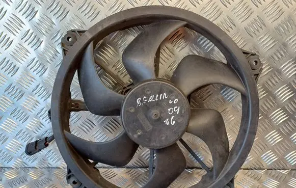 Citroen Berlingo Electric radiator cooling fan 9661571480