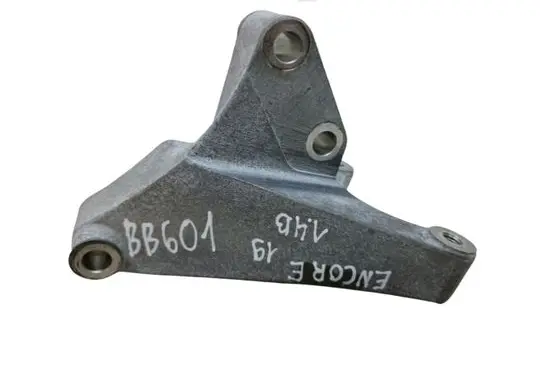Buick Encore I Engine mounting bracket 55567043